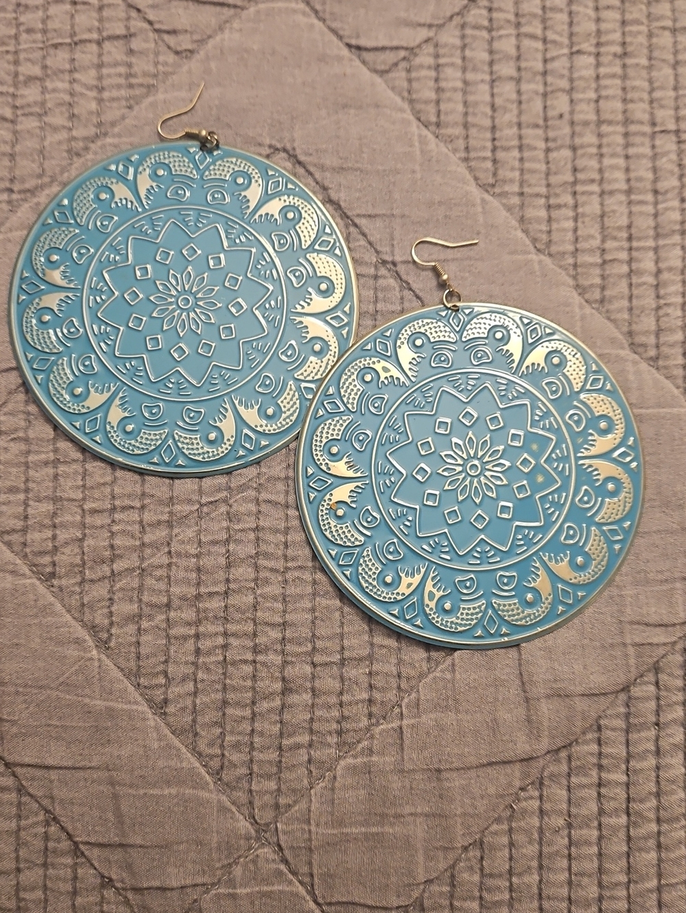 5 For $15 Turquoise Filigree Round Drop Earrings